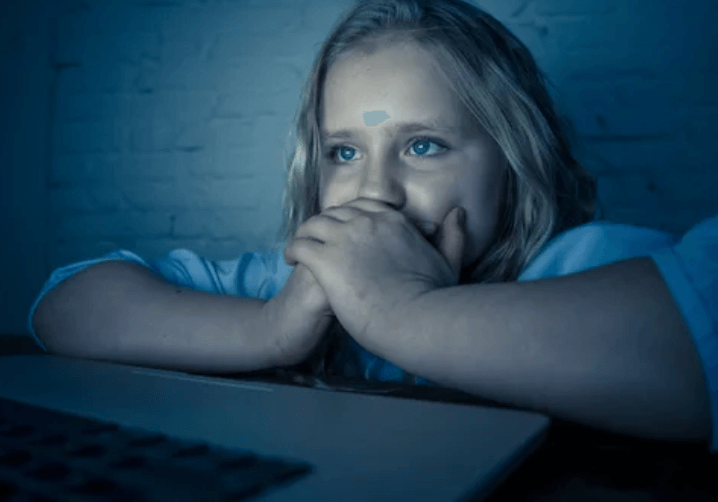 Online exploitation | Sex trafficking awareness | Condom Depot Learning Centrt